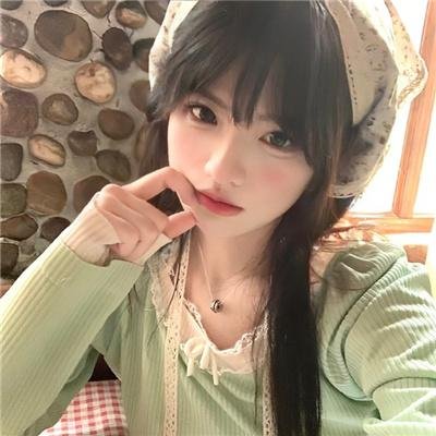 金爪女郎
